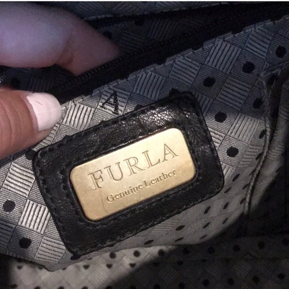 Furla Guggenheim Croc-Embossed Shoulder Bag, Crossbody, Handbag, Clutch - Picture 9 of 13